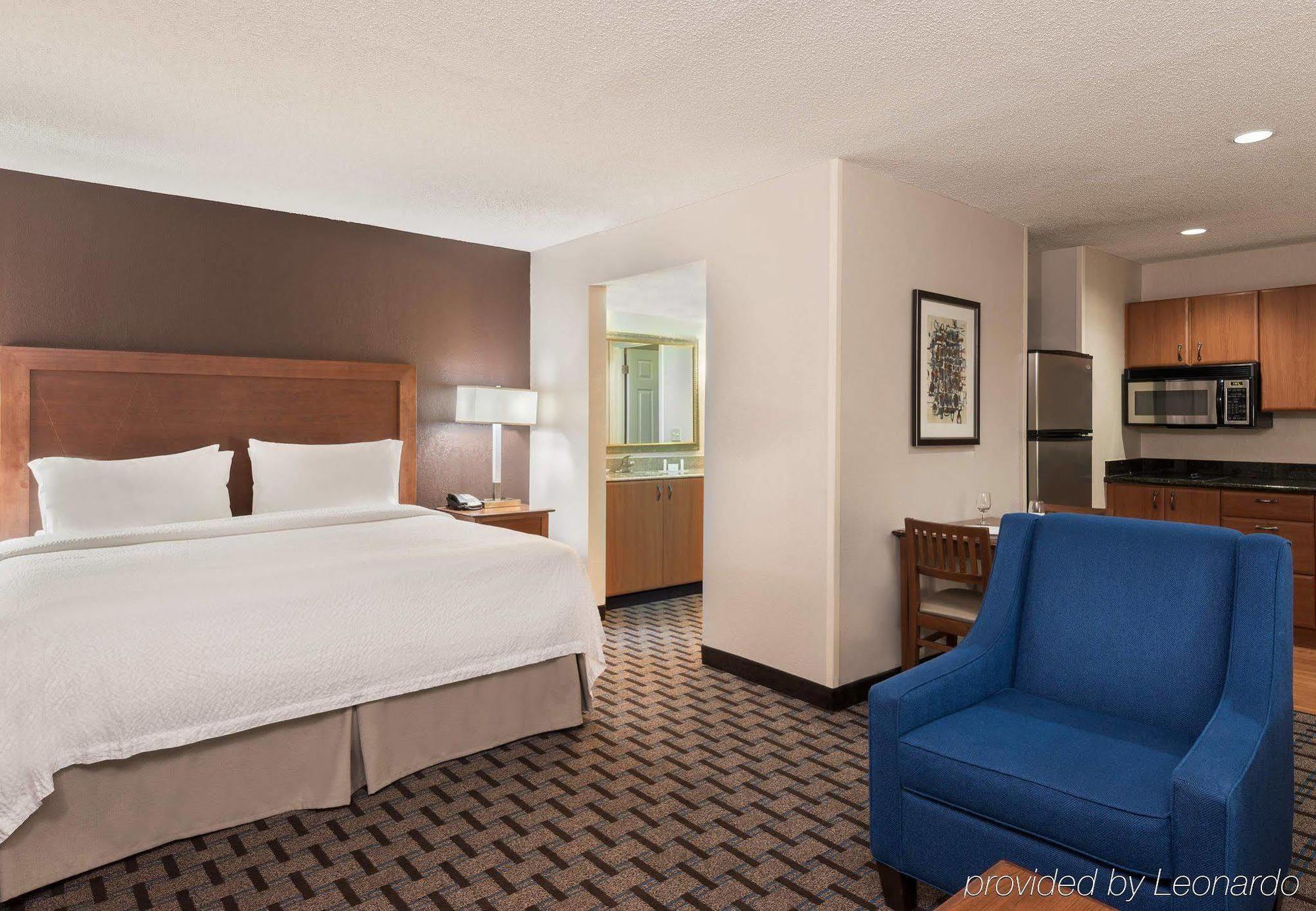 Vivo Living Charlotte Hotel Eksteriør billede