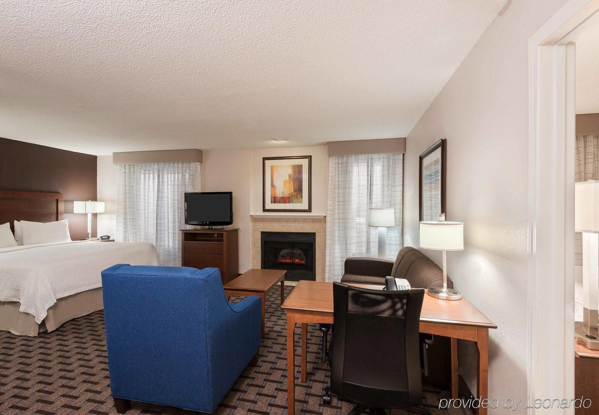 Vivo Living Charlotte Hotel Eksteriør billede